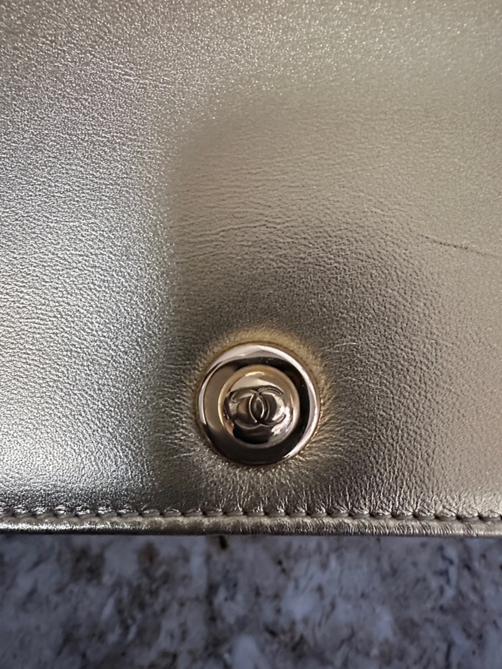 CHANEL Gold Shoulder Bag with Red Accent Strap (PREOWNED). - Picture 9 of 15